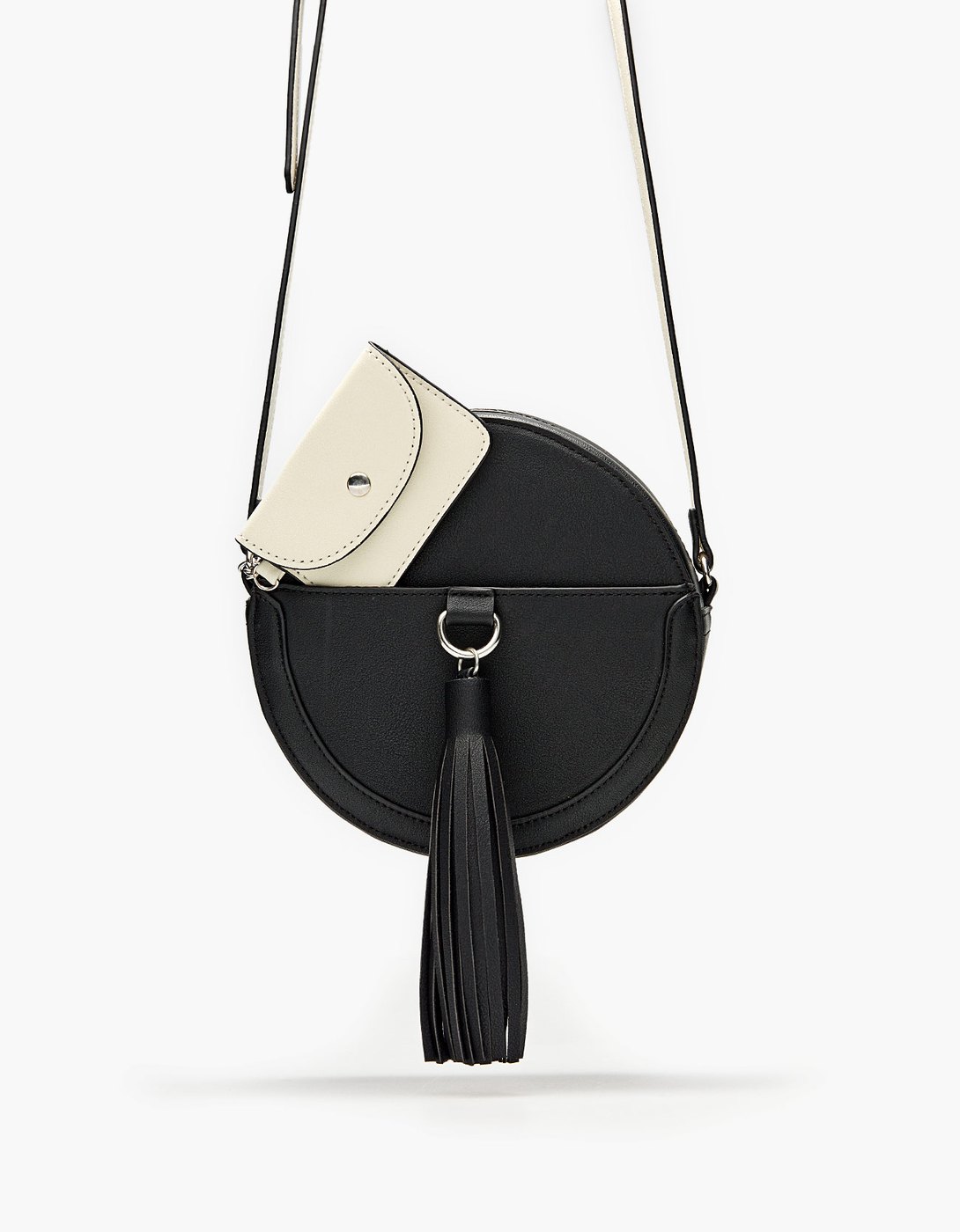 Sac rond pompon 19,99€