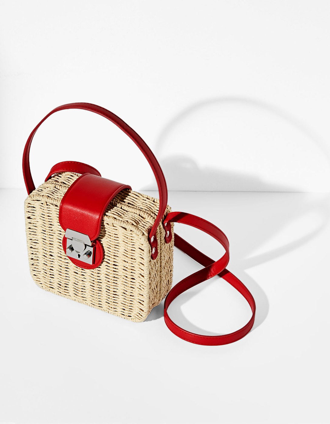 Sac à bandoulière raphia