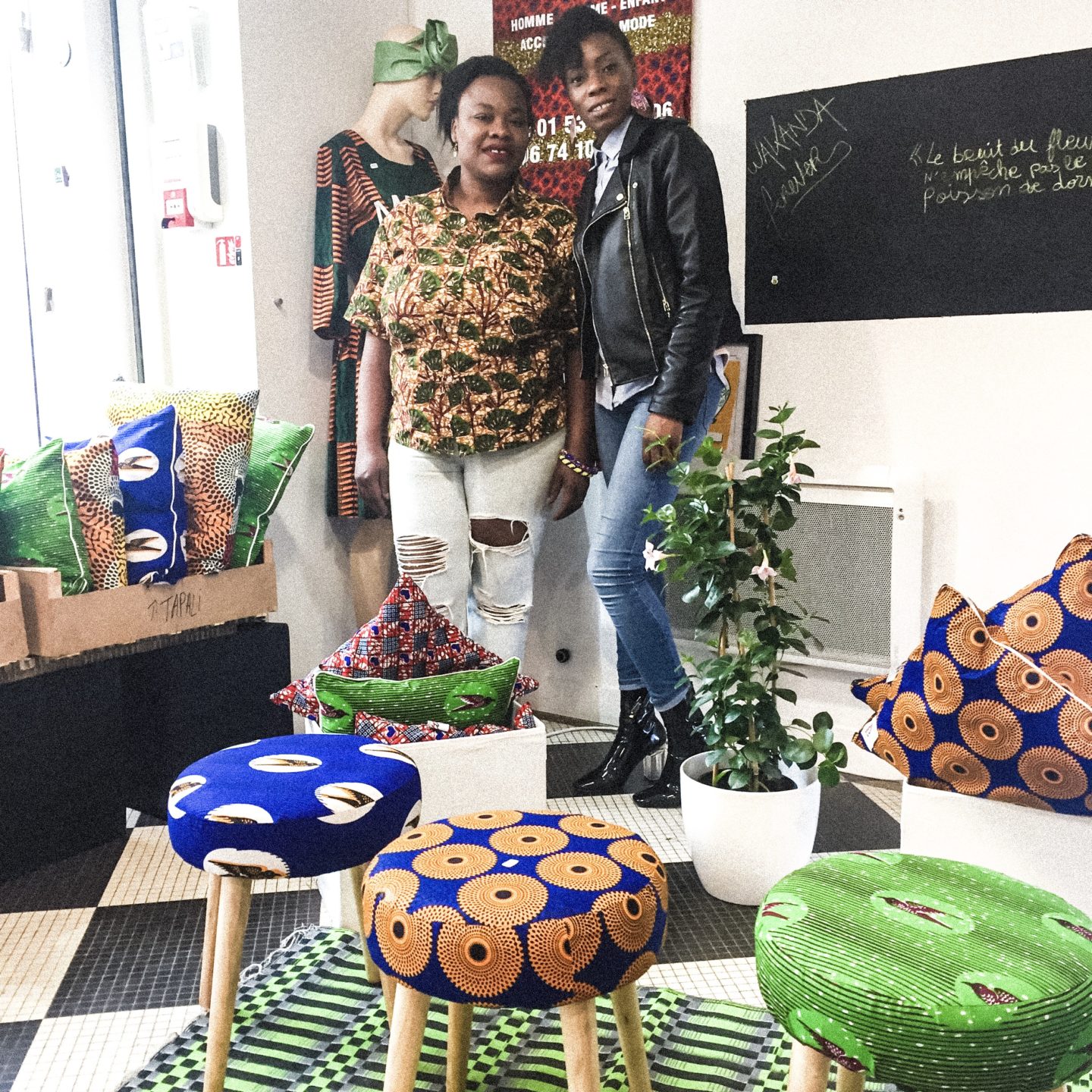 LOVZEN Boutique Leemoa et Noury LOVZEN Boutique Leemoa et Noury
